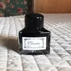 ラルティザン パストリエ　Olivastre　40ml
