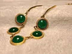 【送料込み⁄匿名配送】 グリーンドロップ型ネックレス