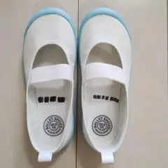 スクールシューズ ホワイト/水色　20センチ