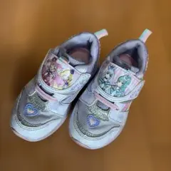 Item thumbnail for item aa24a934-1111-40bb-a745-51bbb6a0ffa5