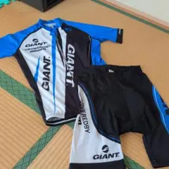 GIANT サイクルジャージ 上下セット Mサイズのサムネイル