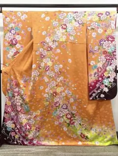 振袖 刺繍 金彩 紋意匠 身丈182cm トールサイズ MO3804 - メルカリ