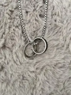 ダブルリングネックレス