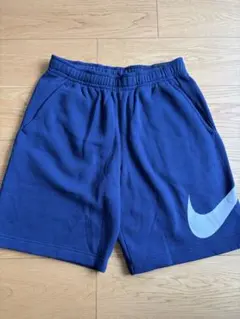 NIKE ビッグスウォッシュ　ショーツ