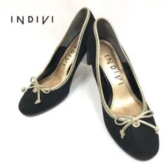INDIVI インディヴィ スエード リボン パンプス ブラック 22.5cmのサムネイル