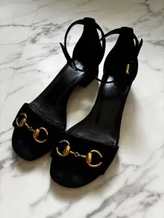 GUCCI グッチ ホースビット スエード サンダル ブラックのサムネイル