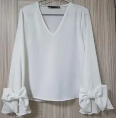 ZARA Vネック リボン付き長袖ブラウス