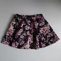エニィファム　花柄スカート　サイズ130