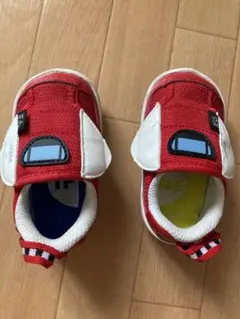 Item thumbnail for item a9818c21-ae86-472f-98c4-e911814aaa1a