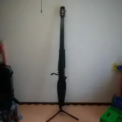 Item thumbnail for item 0d08bfd2-12f6-4300-91ff-b350304e256a