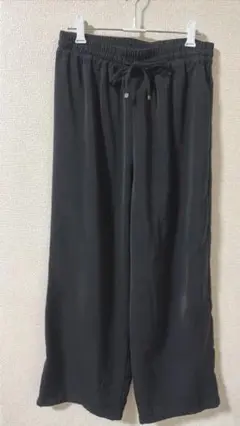 春夏秋　しまむら　ワイドパンツ　黒　Lサイズ