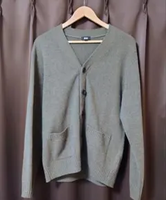 【ユニクロ】ラムVネックカーディガン M オリーブ