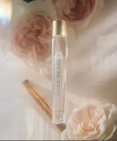 ロールオンパフュームオイル　NUDE PEARL 9ml