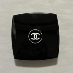 シャネル　アイカラーコレクション　アイシャドウ