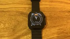 Apple Watch Ultra 2 ブラックチタニウム 49mm