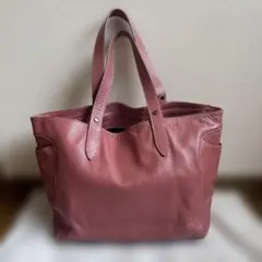 トートバック　通勤便利　本革　内ポケット多数　ドゥクラッセ