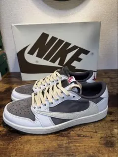 TravisScott × Nike Jordan1LowOG SP Mocha