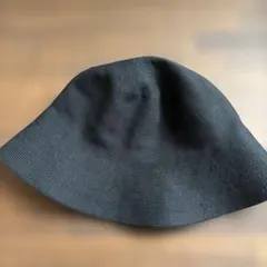 ユニクロ　UVカットニットバケットハット ブラック