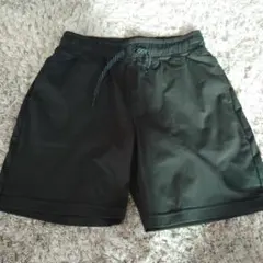 黒 ハーフパンツ 150サイズ