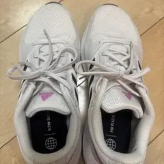 adidas スニーカー ホワイト