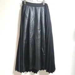 ROSIEE ロージー　異素材切替スカート　プリーツ　フリーサイズ　黒のサムネイル