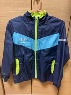 umbro アンブロ ウィンドブレーカー ネイビー　140