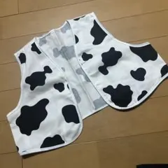 100サイズ⭐︎ハンドメイド⭐︎牛柄ベスト