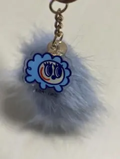 青いキャラクターキーホルダー - メルカリ