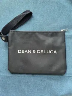 【未使用】GLOW付録 DEAN & DELUCAストラップ付きポーチのみのサムネイル