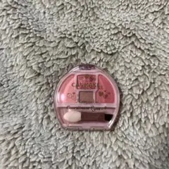 キャンメイク　プランぷくコーデアイズ 04 イチゴプランぷく