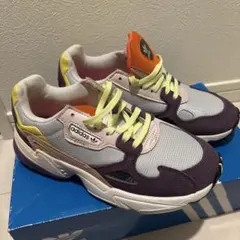 adidas スニーカー ファルコン 23cm
