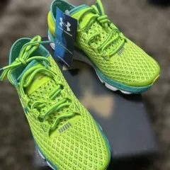 UNDER ARMOUR レディース スニーカー 23cm
