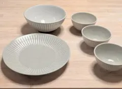 ニトリ　お皿　お茶碗　丼　5点セット　NITORIのサムネイル