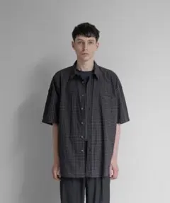 クルニ Check Asymmetrical ストライプショートスリーブシャツ - メルカリ