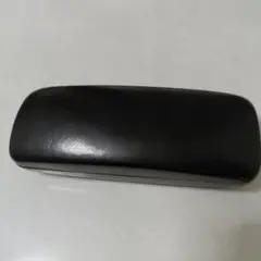 【送料込】黒い合成皮革眼鏡ケース