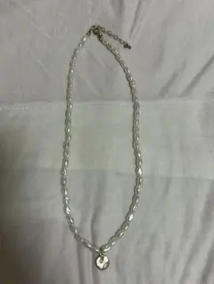 パール チェーンネックレス メダルチャーム
