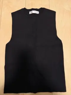 ⭐️新品同様⭐️ZARA ⭐️ブラック ノースリーブニット Lサイズ