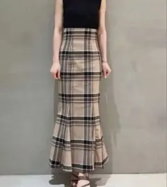 スナイデル♡ ハイウエストタイトヘムフレアチェックスカート