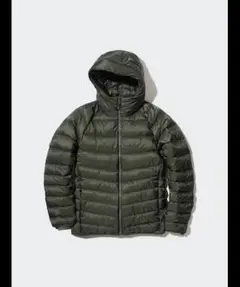 ユニクロ ウルトラライトダウンパーカ オリーブ XL 中古