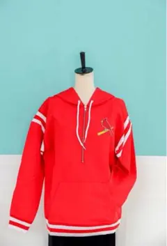 値下げーVictoria Seacrets × カージナルス　パーカー(女性M）のサムネイル