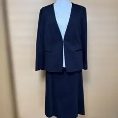UNTITLEDネイビーフォーマルスーツ・ブラウス3点セット Lサイズ 紺
