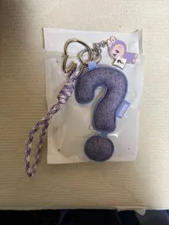 ラブブ イニシャルチャーム ？