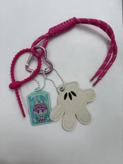 ラブブ　キーホルダー