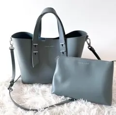 チャールズアンドキース ダブルハンドル スローチーバッグ A4対応 カーキ