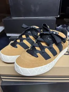 atmos スニーカー