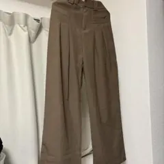 ブラウン プリーツ ハイウエスト スラックス