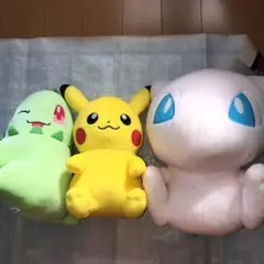 ポケモン　ピカチュウ&チコリータ&ミュウ　ぬいぐるみ3体セット