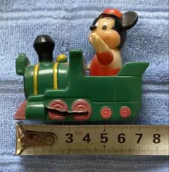 Item thumbnail for item 97f7e0d4-0842-46a8-ada9-11a49185fae6