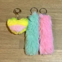 ハート　ふわふわ　しっぽ　キーホルダー　3点セット