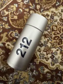 大特価‼️ キャロライナヘレラ212 NYC 100ml 石原さとみ 安室奈美恵